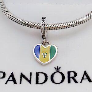 Pandora Saint Vincent and the Grenadines Flag Exclusive Charm Pendant